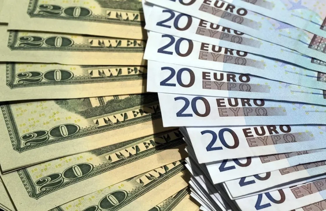 قیمت دلار امروز شنبه ۳ آبان ۱۴۰۴ + جدول