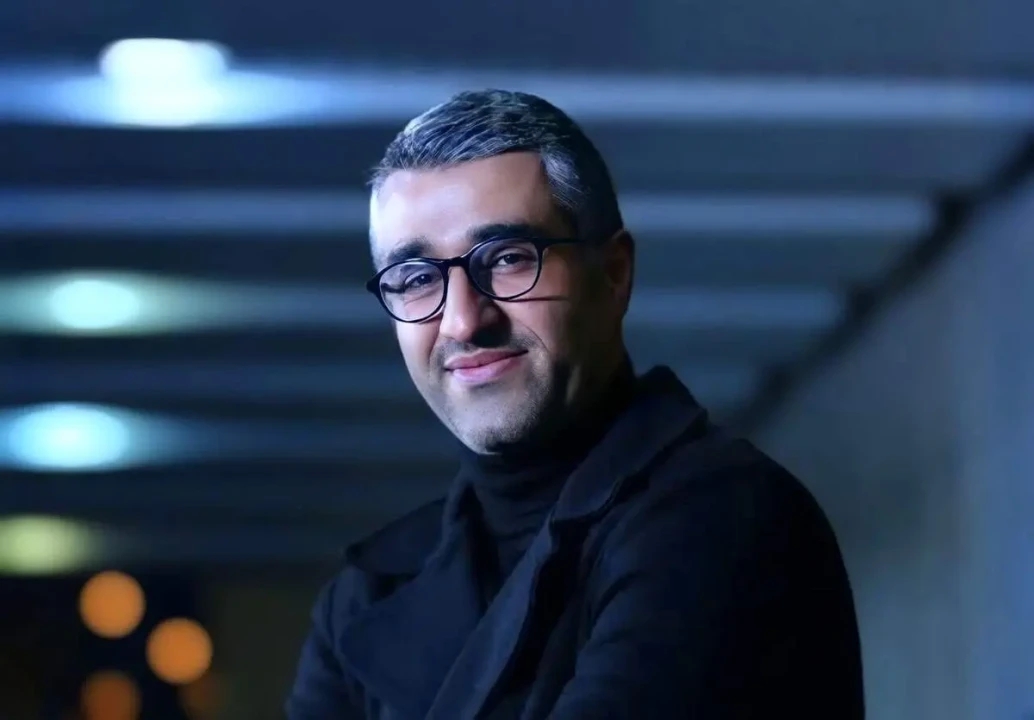 پژمان جمشیدی: چه کاسهای زیر نیمکاسهتونه که آزادم کردید؟ | سکانس معروف زیرخاکی را ببینید+فیلم پژمان جمشیدی: چه کاسهای زیر نیمکاسهتونه که آزادم کردید؟ | سکانس معروف زیرخاکی را ببینید+فیلم